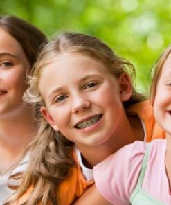 CÓ NÊN NIỀNG RĂNG CHO TRẺ